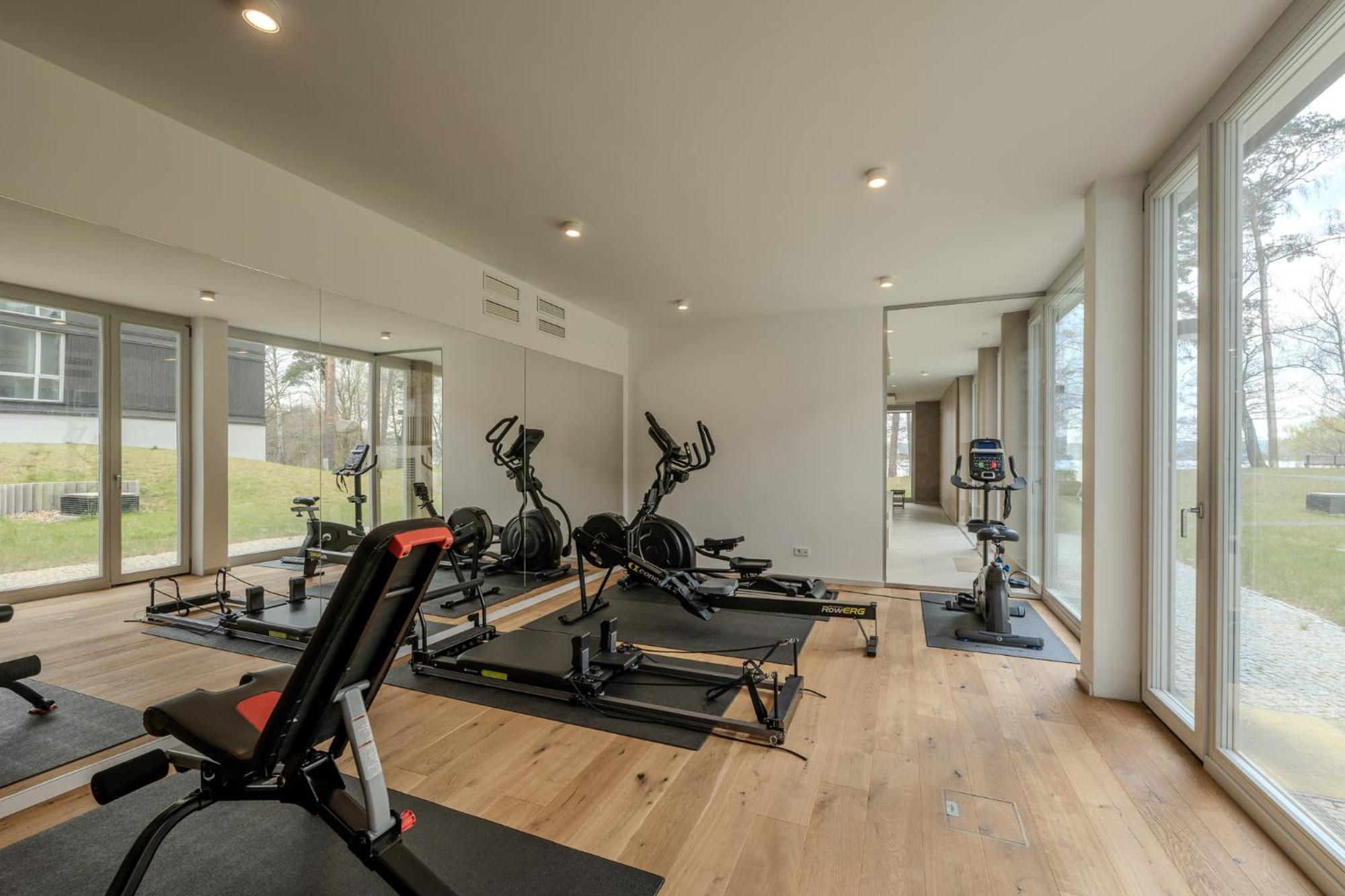 Marina Maisonette Seeblick Mit Pool Und Sauna バート・ザーロー エクステリア 写真