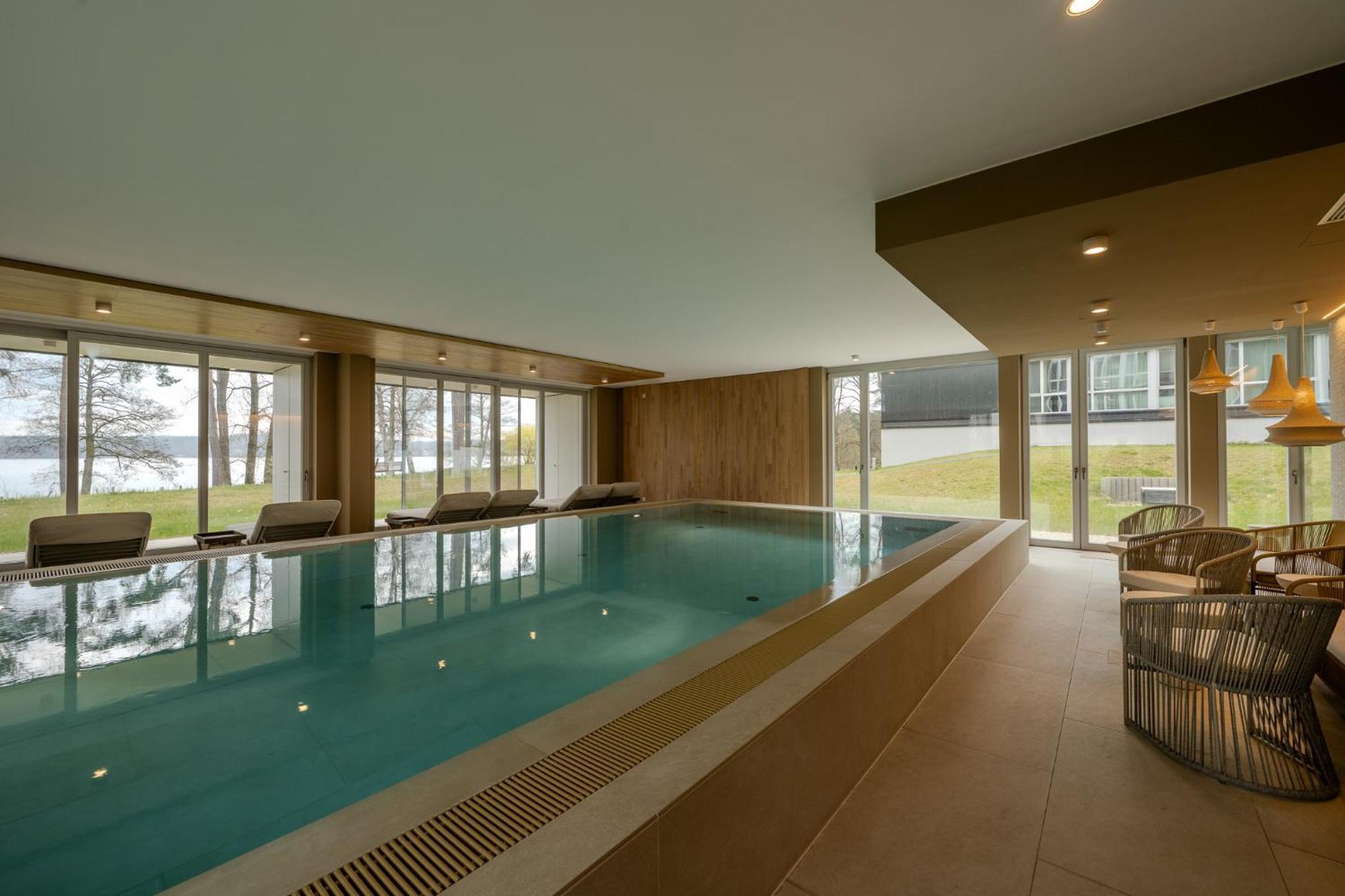 Marina Maisonette Seeblick Mit Pool Und Sauna バート・ザーロー エクステリア 写真