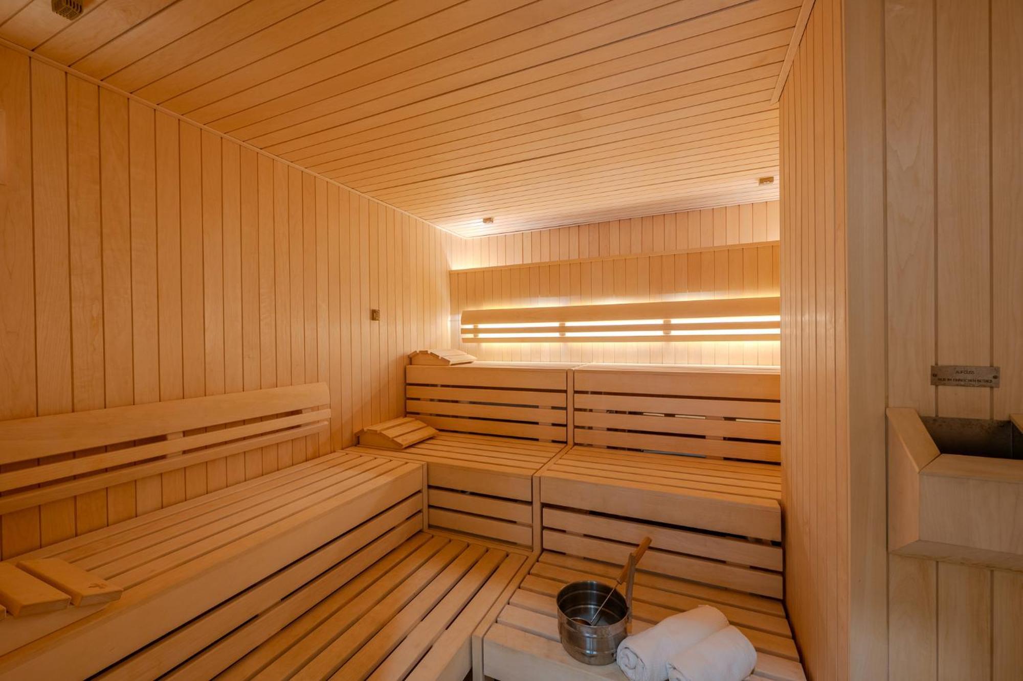 Marina Maisonette Seeblick Mit Pool Und Sauna バート・ザーロー エクステリア 写真