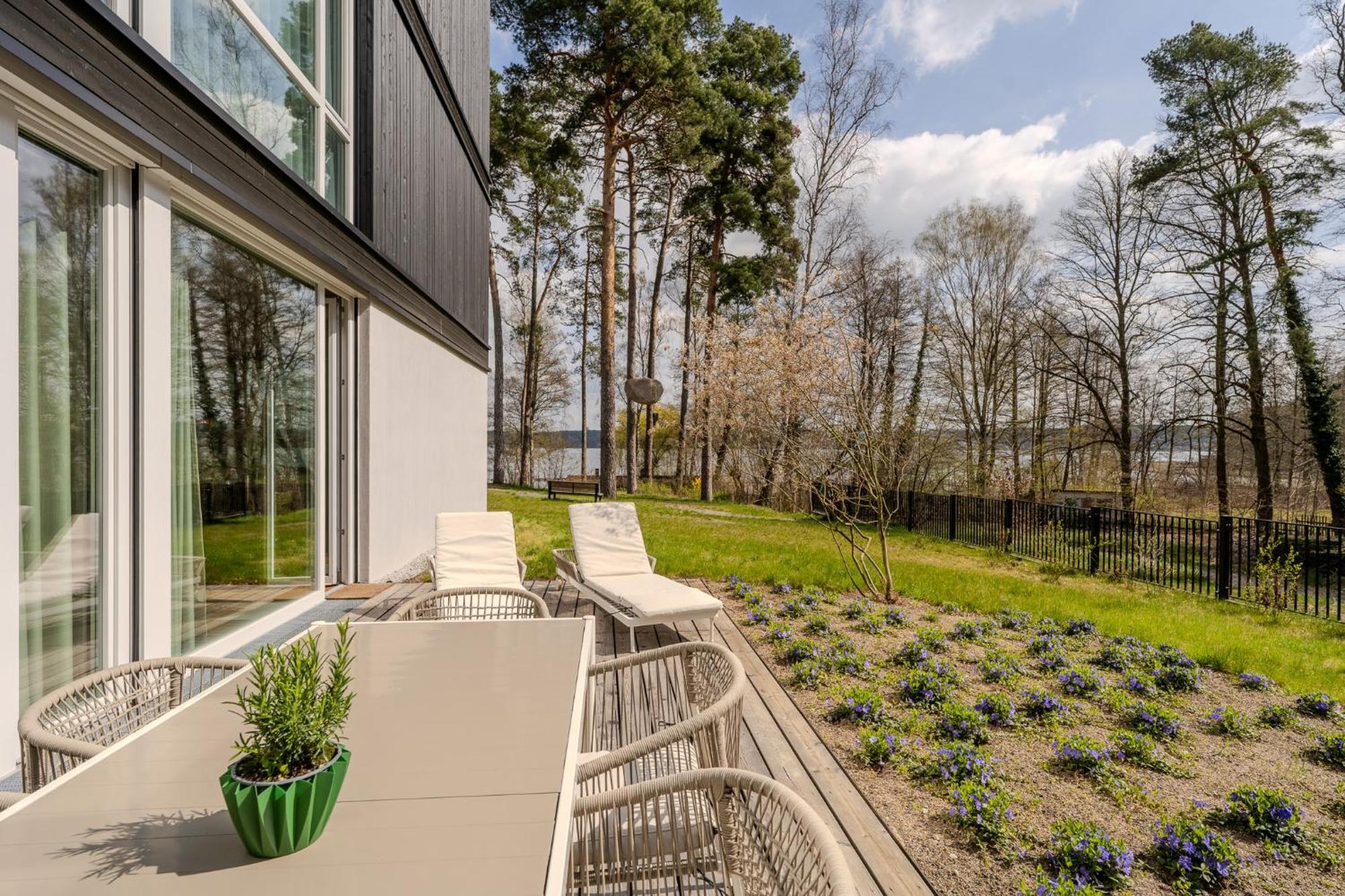 Marina Maisonette Seeblick Mit Pool Und Sauna バート・ザーロー エクステリア 写真